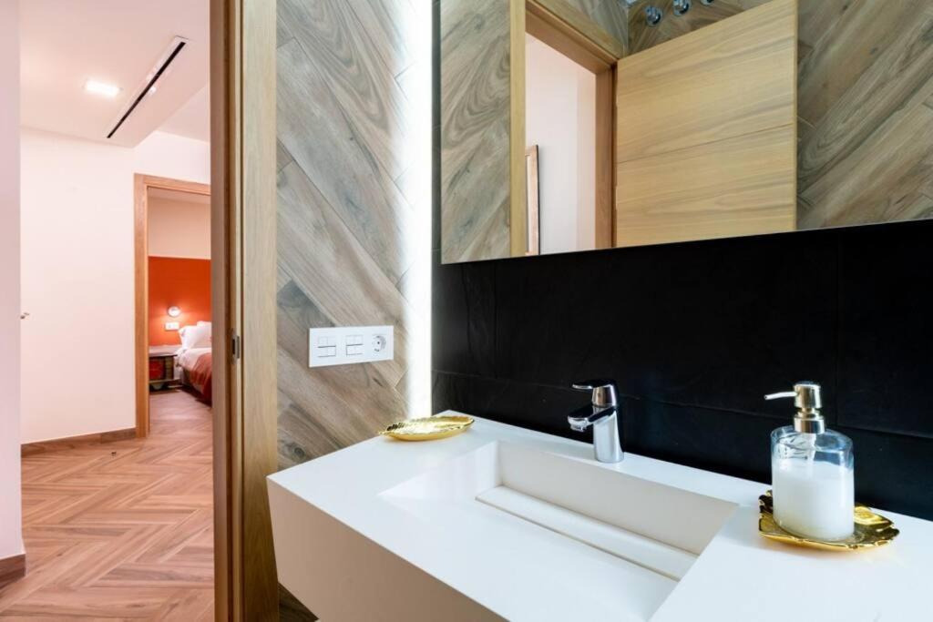 Murillo Fantastic Apartment Downtown Sevilla Екстериор снимка